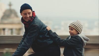 Embedded thumbnail